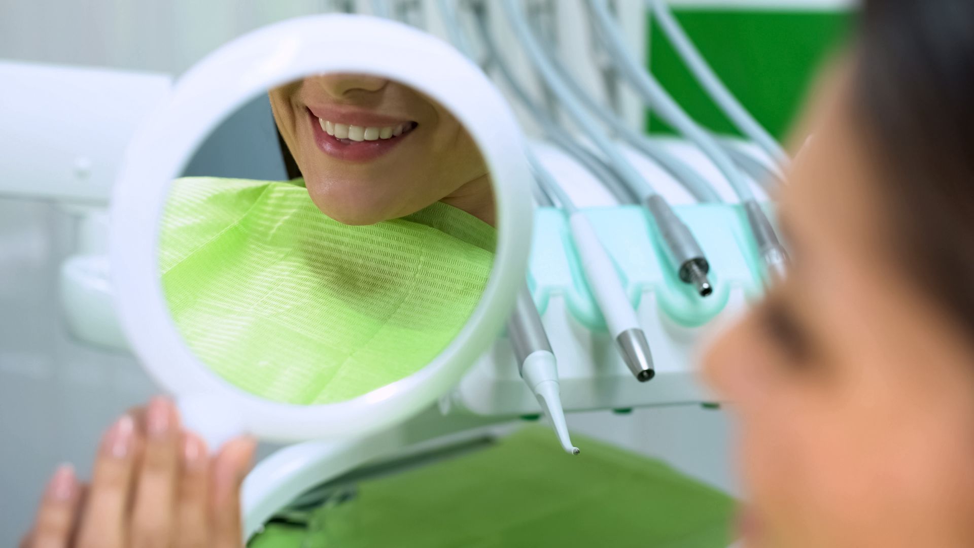How Personalized Smile Planning Helps Del Rey Patients Choose Dental Care