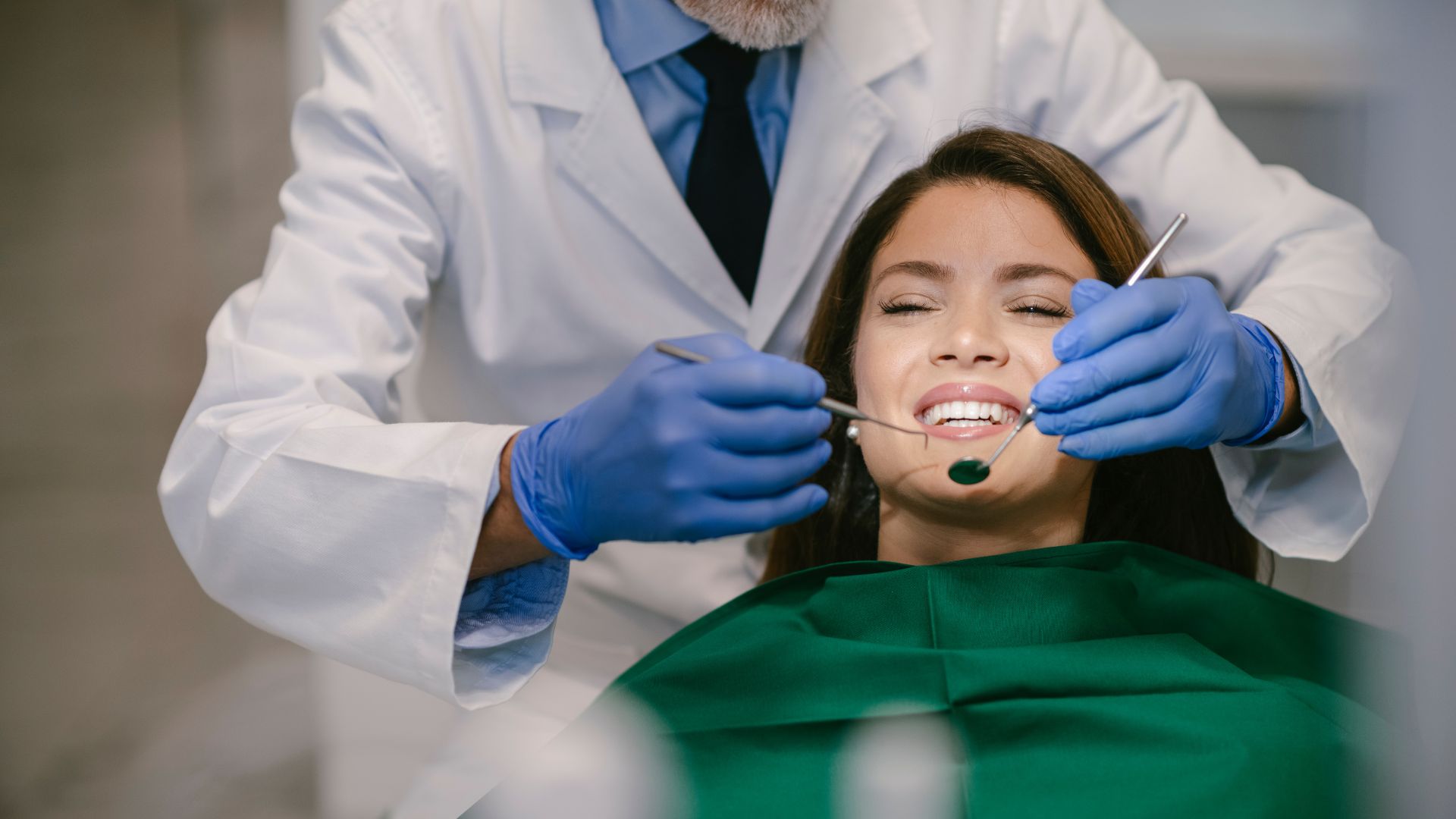 How Westside Aesthetic Dentistry Approaches Deep Dental Cleaning in Playa Vista